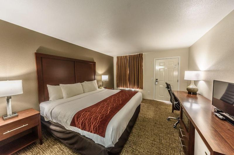 Richland Inn Lawrenceburg image