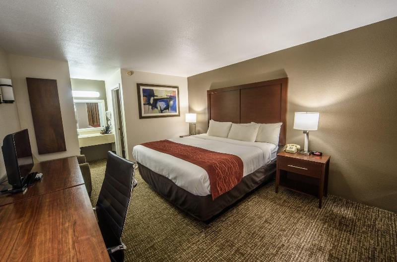Richland Inn Lawrenceburg image