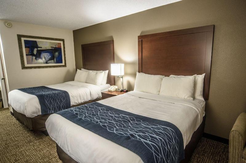 Richland Inn Lawrenceburg image