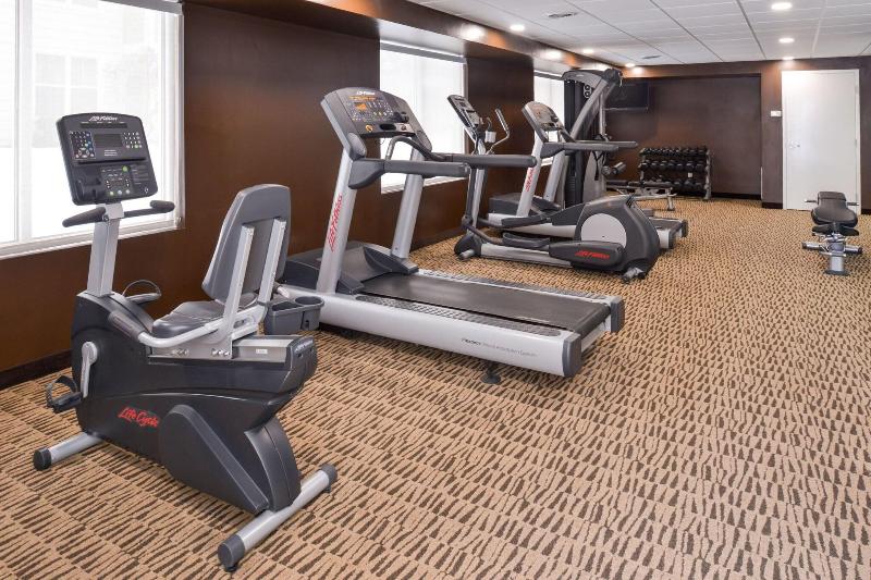 Fairfield Inn And Suites By Marriott Troy Ohio image