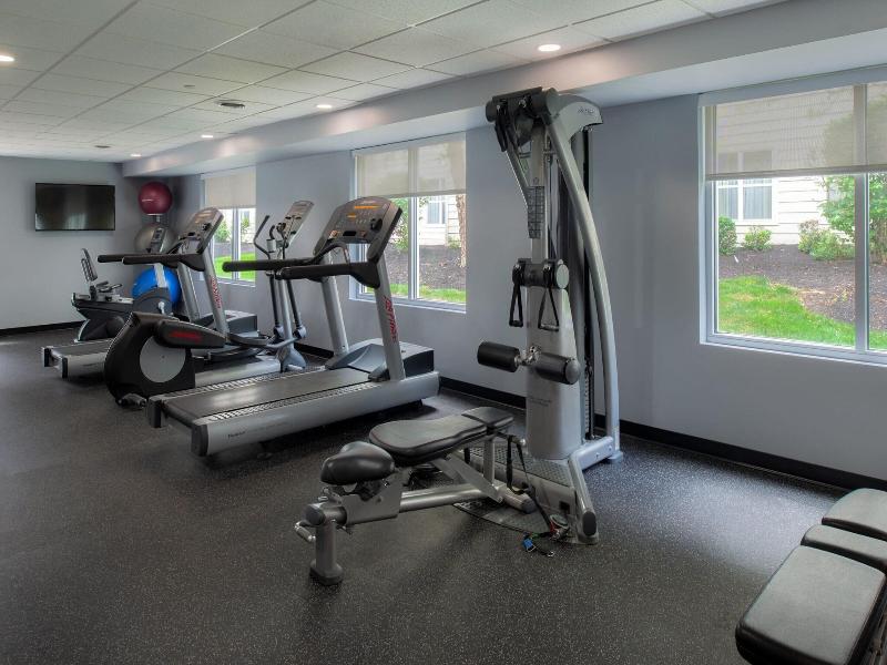 Fairfield Inn And Suites By Marriott Troy Ohio image