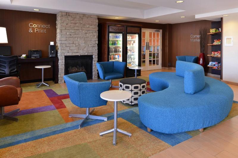 Fairfield Inn And Suites By Marriott Troy Ohio image