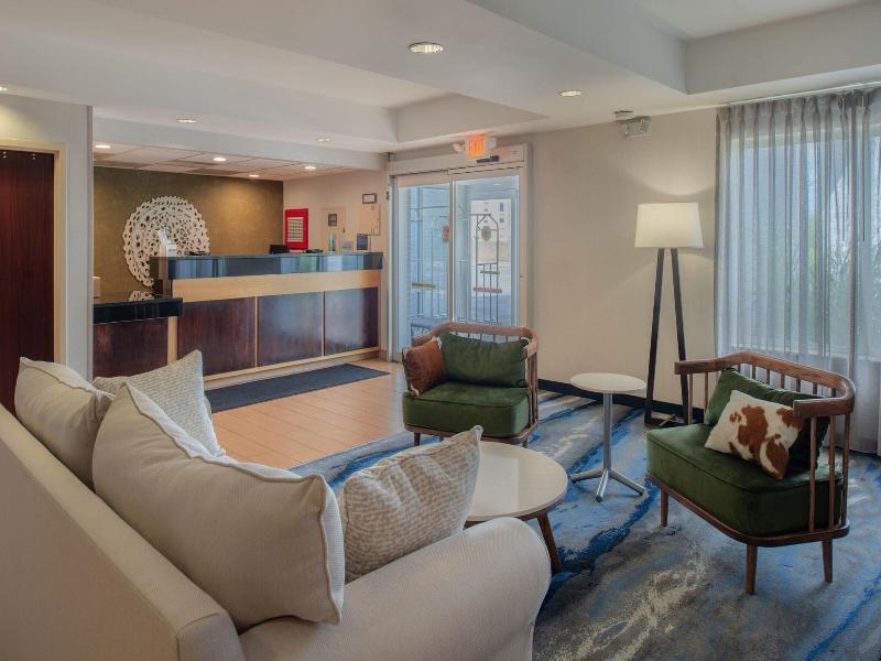 Fairfield Inn And Suites By Marriott Troy Ohio image