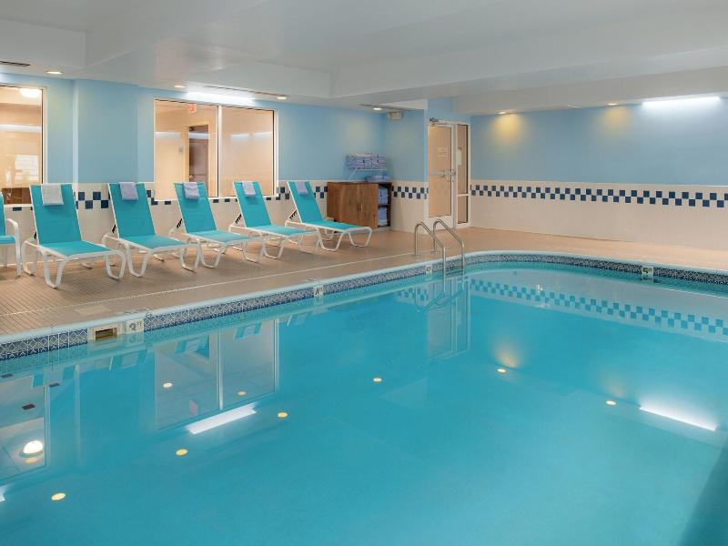 Fairfield Inn And Suites By Marriott Troy Ohio image