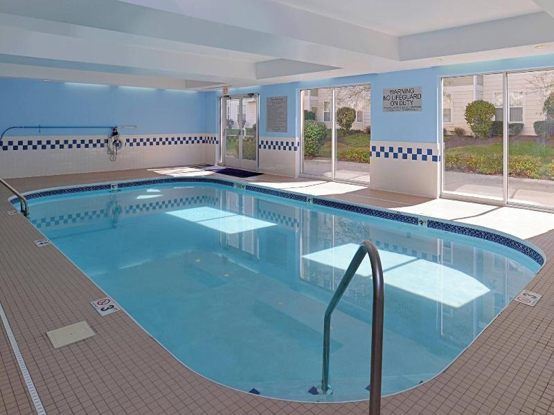 Fairfield Inn And Suites By Marriott Troy Ohio image