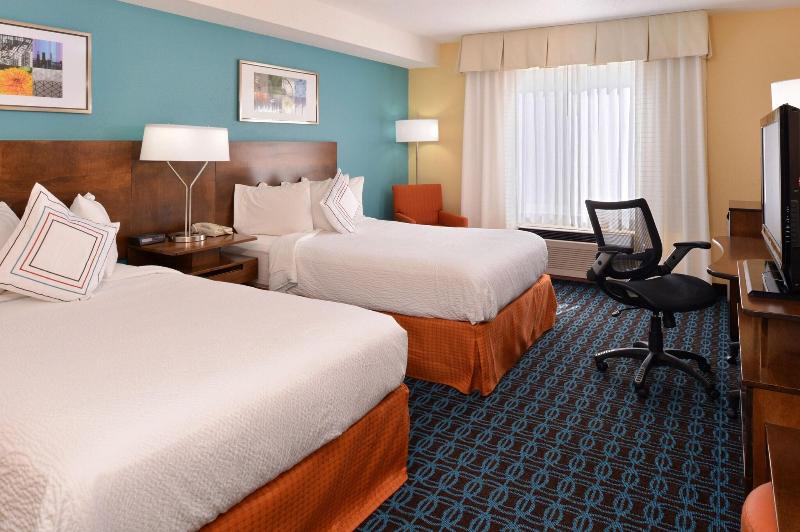 Fairfield Inn And Suites By Marriott Troy Ohio image