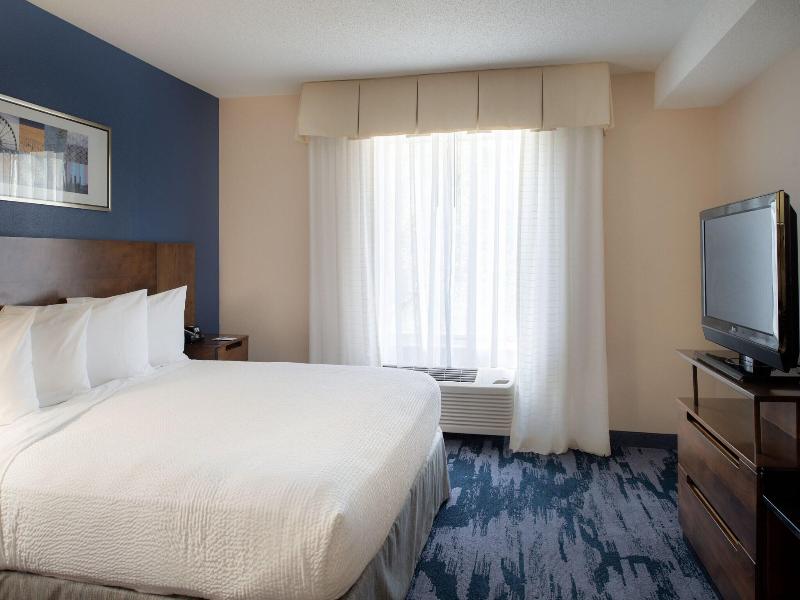 Fairfield Inn And Suites By Marriott Troy Ohio image