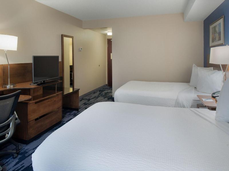 Fairfield Inn And Suites By Marriott Troy Ohio image
