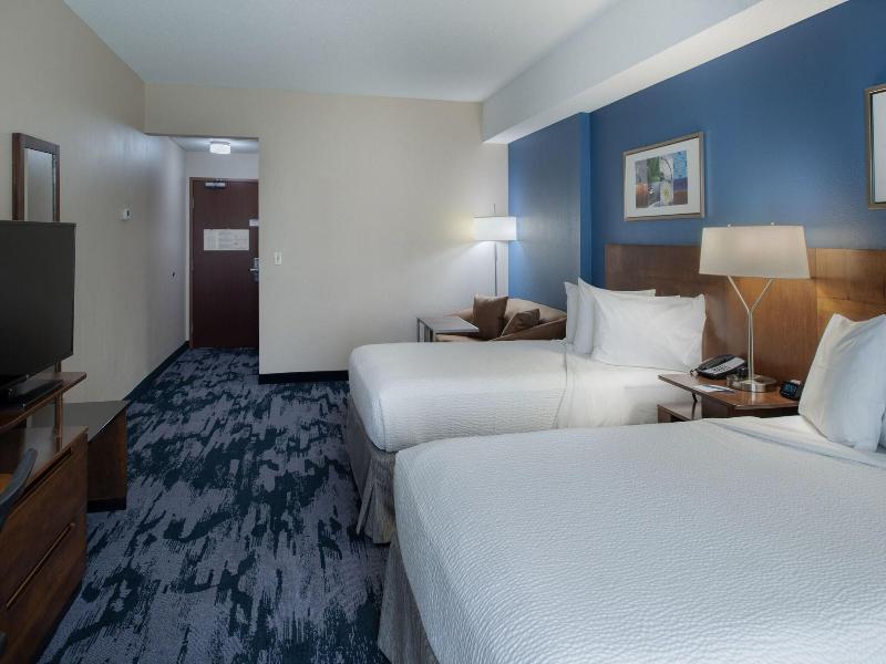 Fairfield Inn And Suites By Marriott Troy Ohio image
