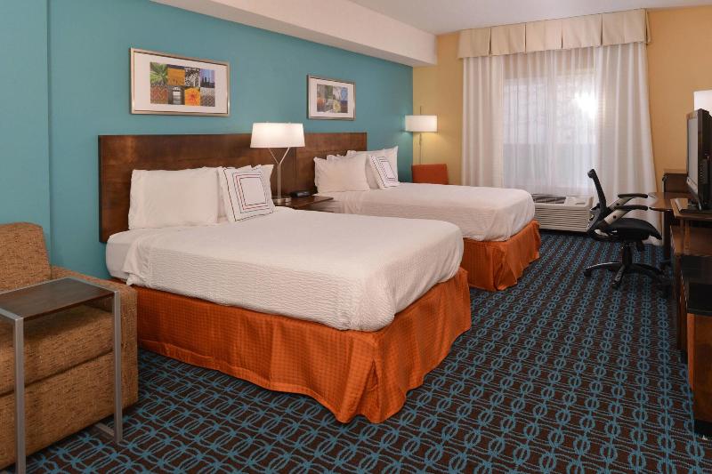 Fairfield Inn And Suites By Marriott Troy Ohio image