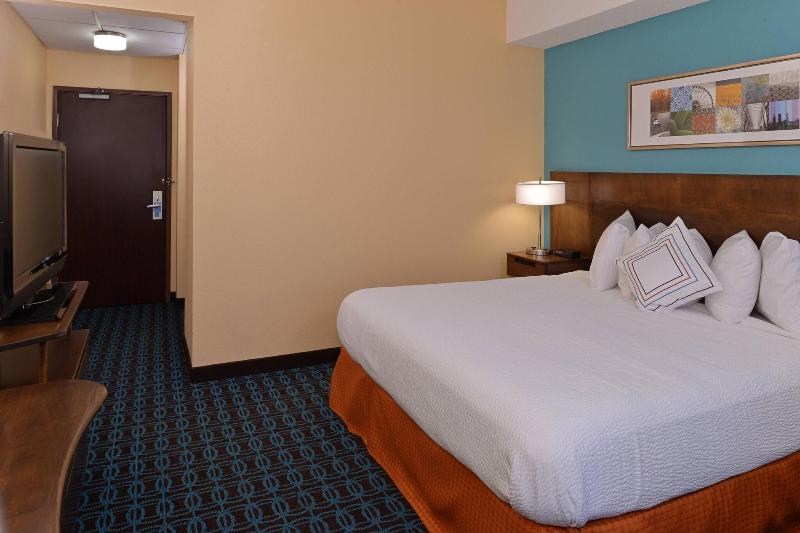 Fairfield Inn And Suites By Marriott Troy Ohio image