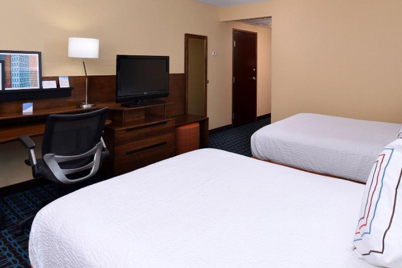 Fairfield Inn And Suites By Marriott Troy Ohio image