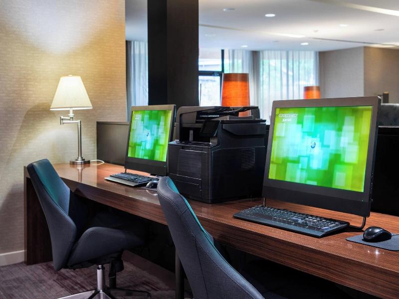Courtyard Marriott Denton image