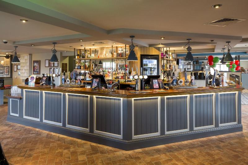 Sessile Oak, Llanelli by Marston's Inns image