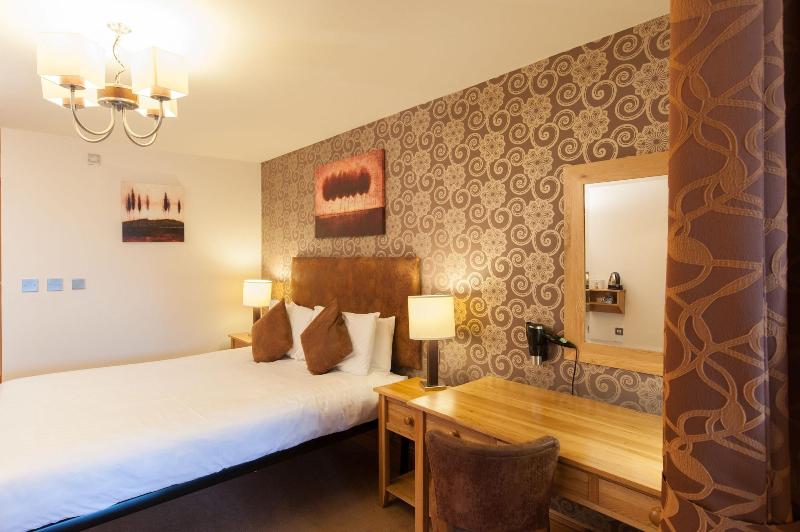 Boundary, Alfreton by Marston's Inns image