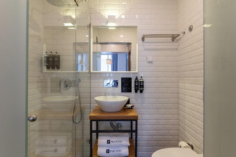 Urbano Flh Hotels Lisboa image