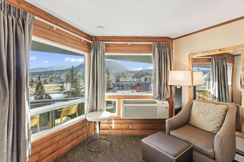 Discovery Lodge image