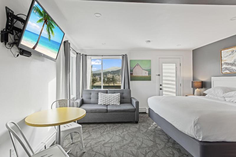 Discovery Lodge image