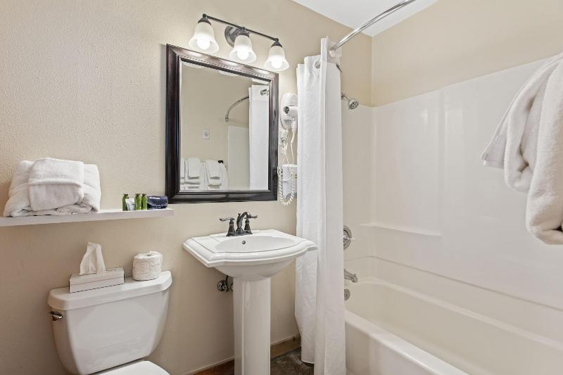 Discovery Lodge image