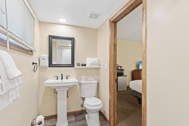 Discovery Lodge image