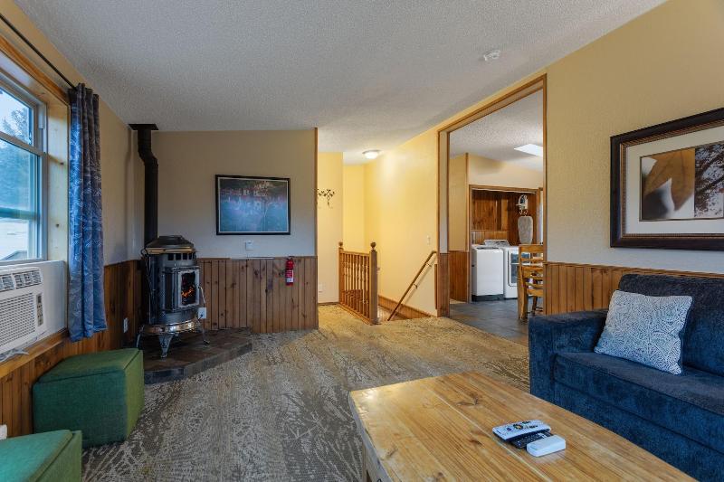 Discovery Lodge image