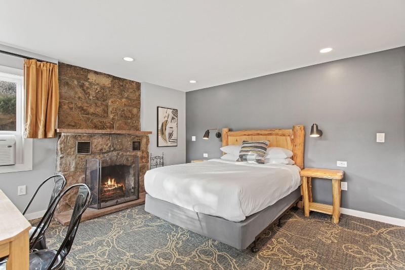 Discovery Lodge image