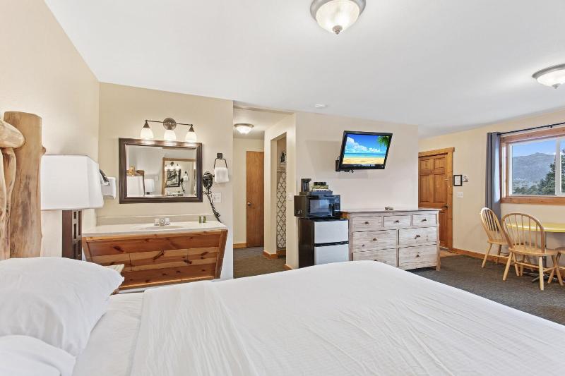 Discovery Lodge image