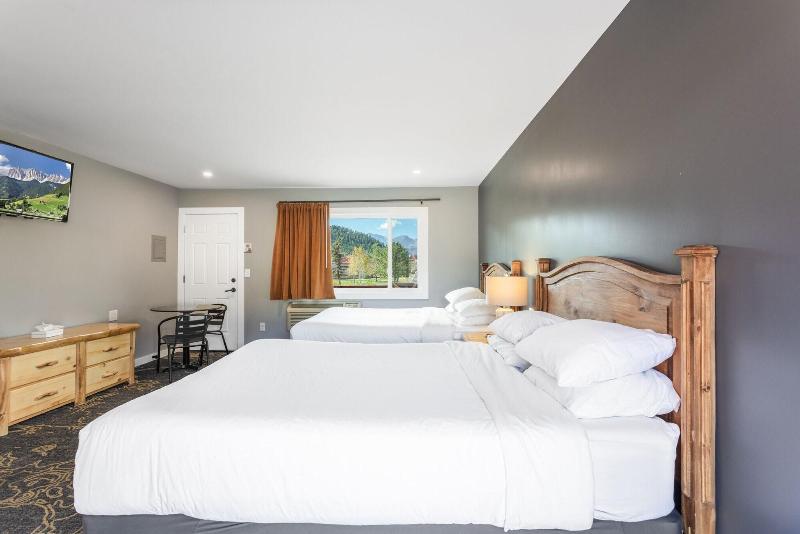 Discovery Lodge image