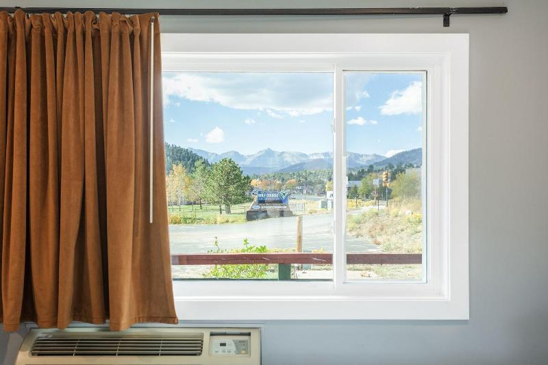 Discovery Lodge image