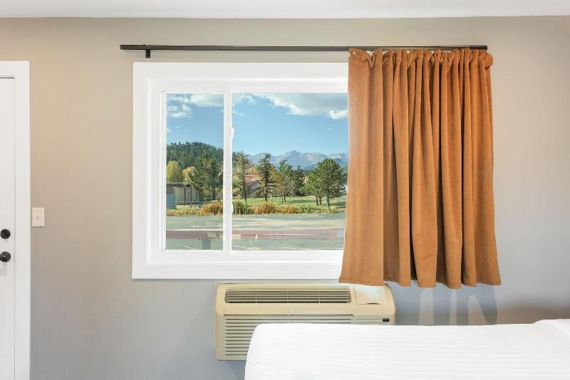 Discovery Lodge image