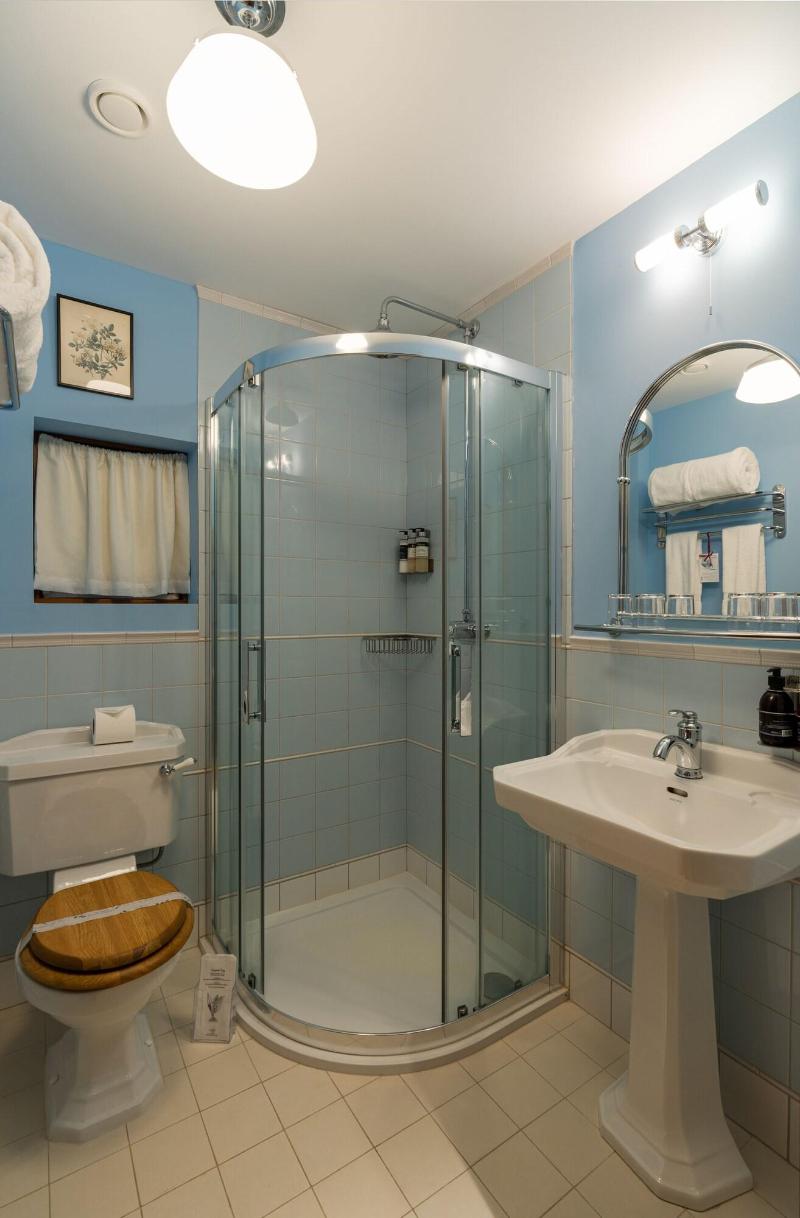 The Whispering Pine Lodge image