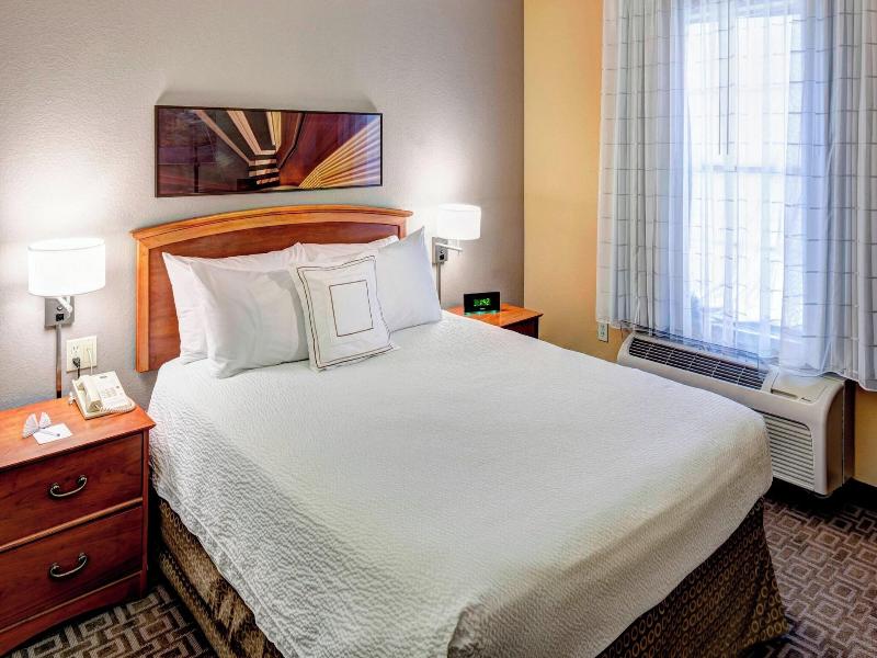 Towneplace Suites By Marriott Dallas Las Colinas image