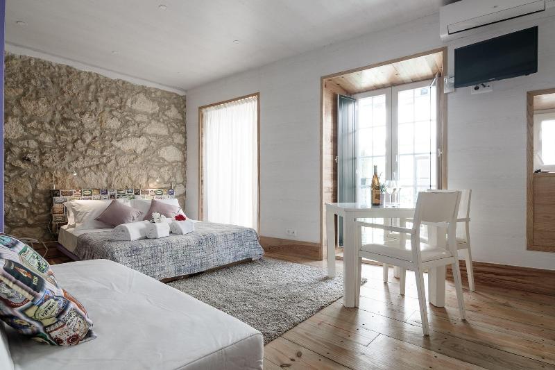 My Bairro Alto Suites image