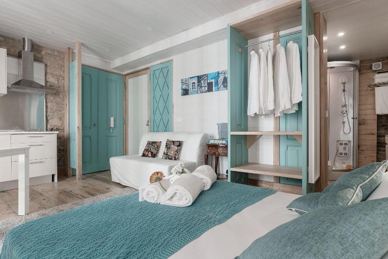 My Bairro Alto Suites image