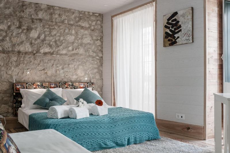 My Bairro Alto Suites image
