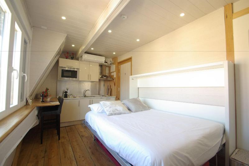 My Bairro Alto Suites image