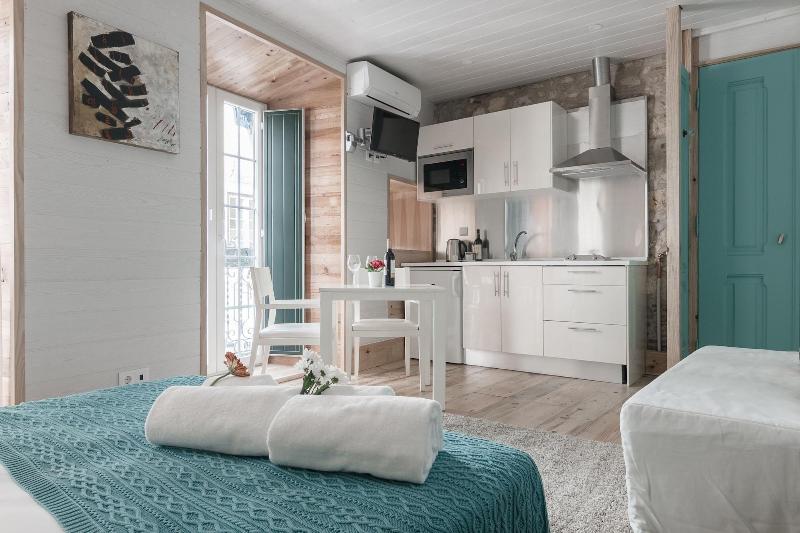 My Bairro Alto Suites image