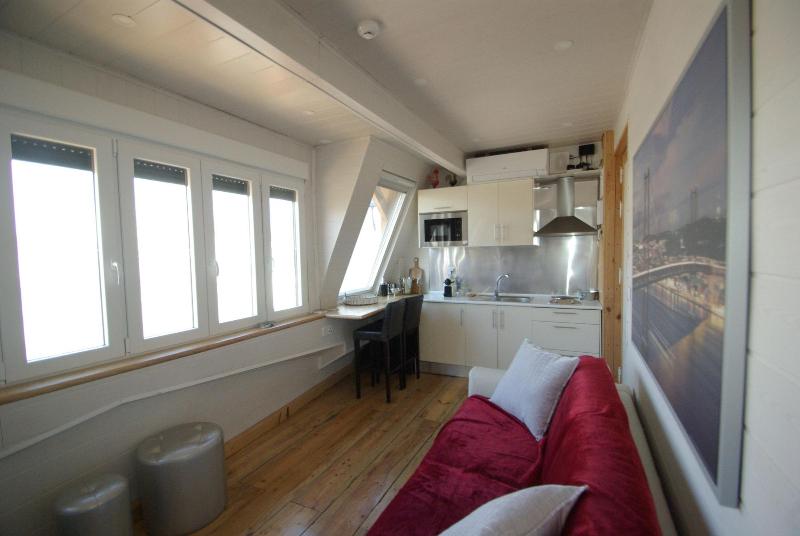My Bairro Alto Suites image