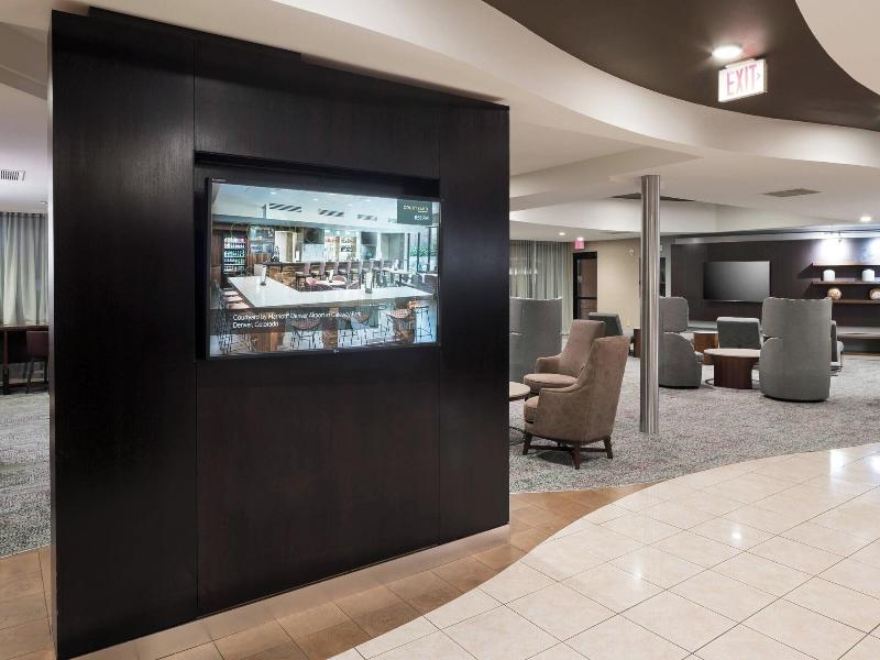 Courtyard By Marriott West Orange image