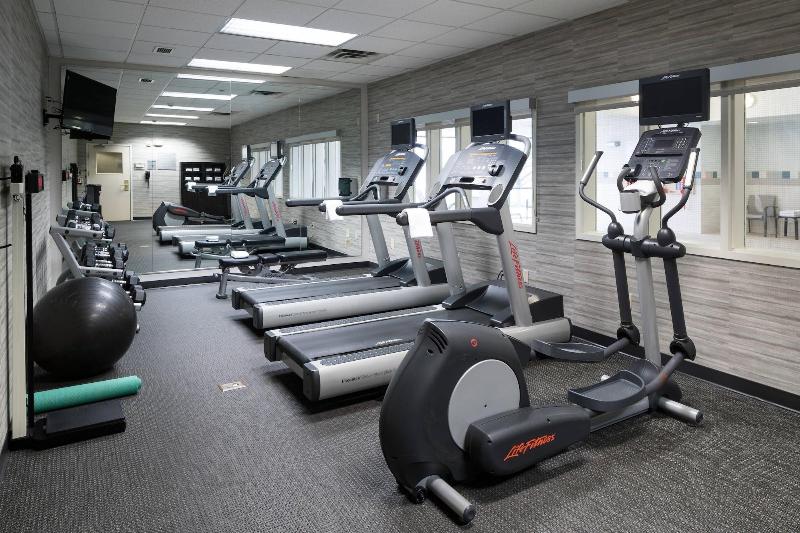 Courtyard By Marriott West Orange image