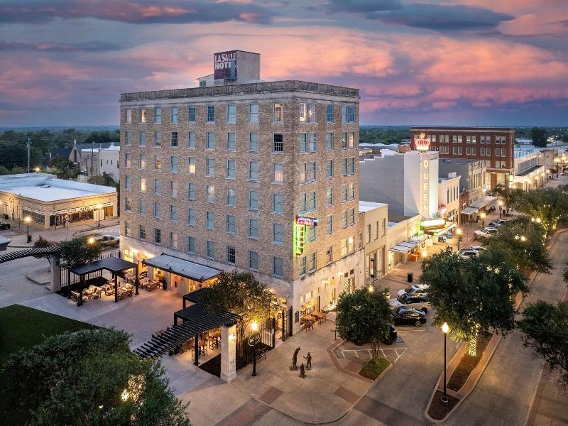 The LaSalle Hotel Bryan College Station Tribute 