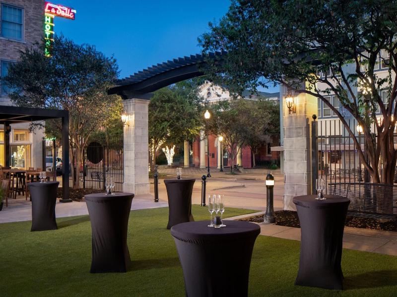 The LaSalle Hotel Bryan College Station Tribute 