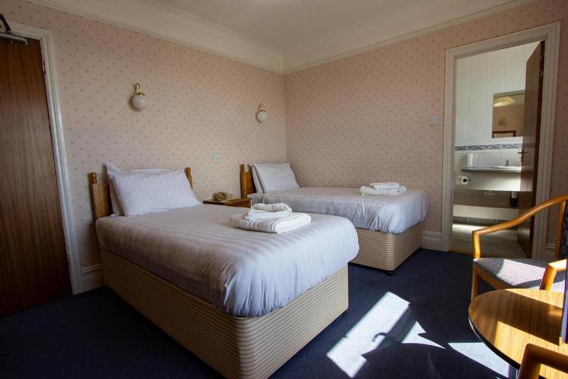 The Channel View Hotel image
