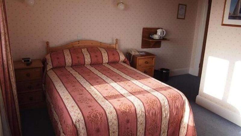 The Channel View Hotel image