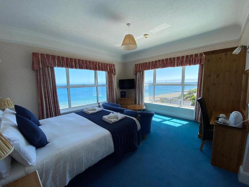 The Channel View Hotel image