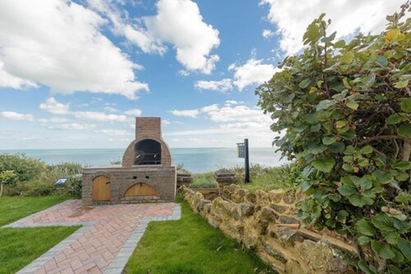 Villa Mentone Hotel image