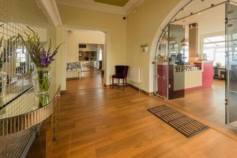 Villa Mentone Hotel image