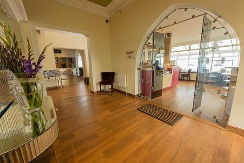 Villa Mentone Hotel image