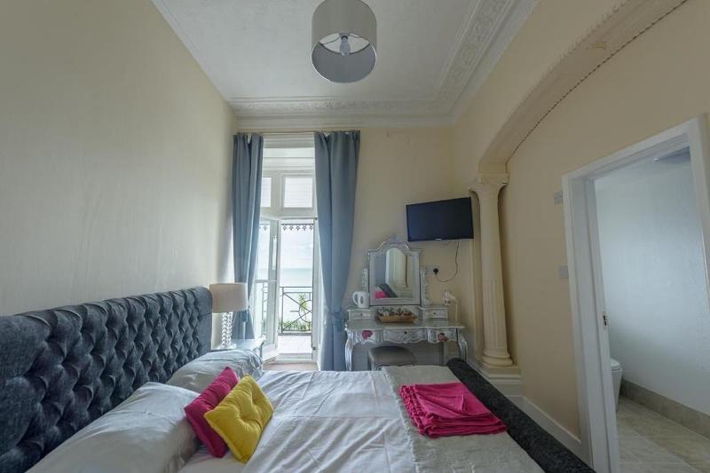 Villa Mentone Hotel image
