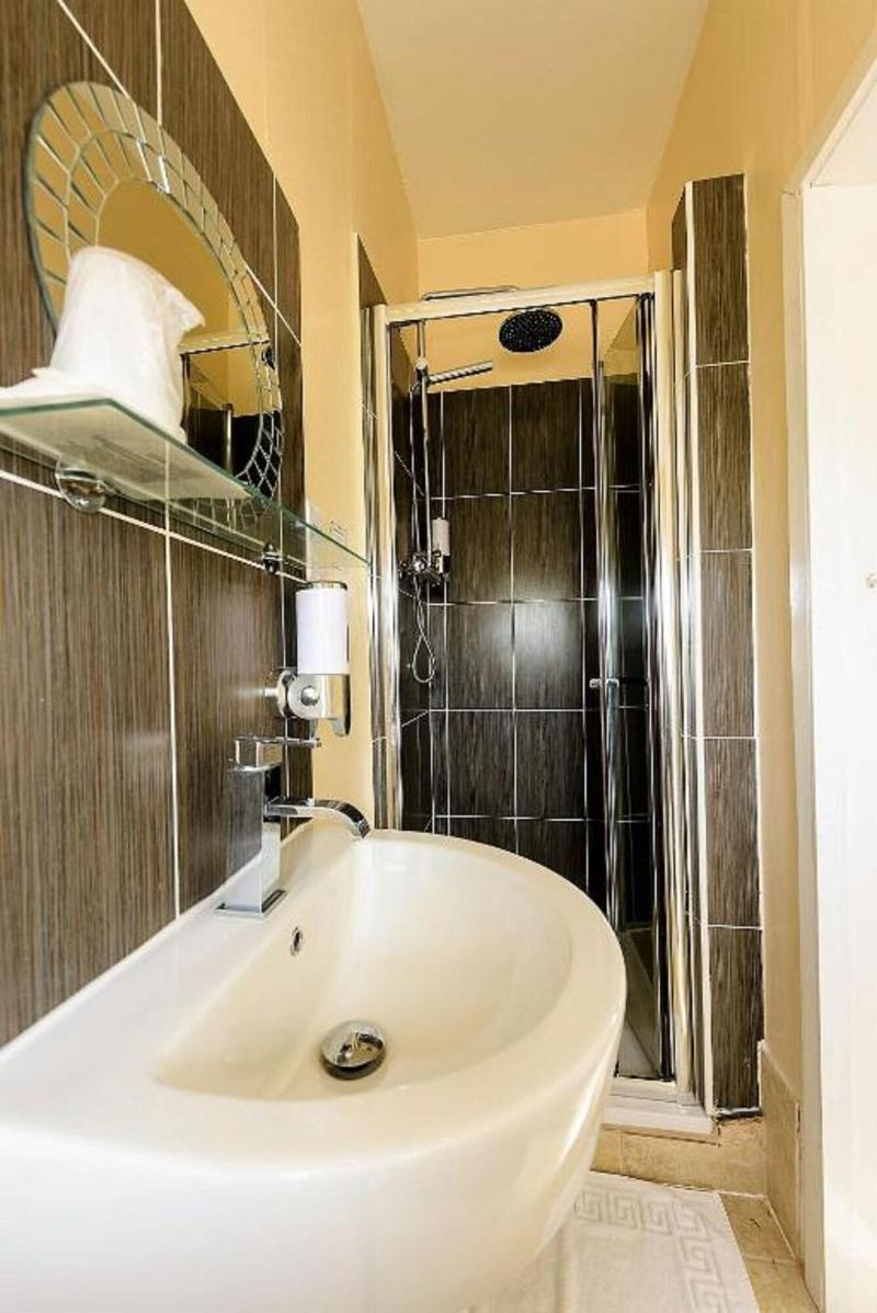 Villa Mentone Hotel image